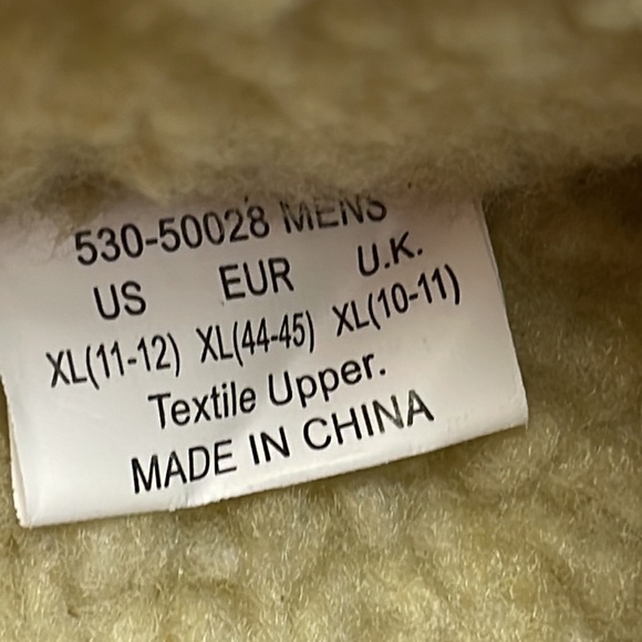 NWOT Levi’s Men’s Moccasin Slippers Size XL 11-12 - Picture 5 of 9